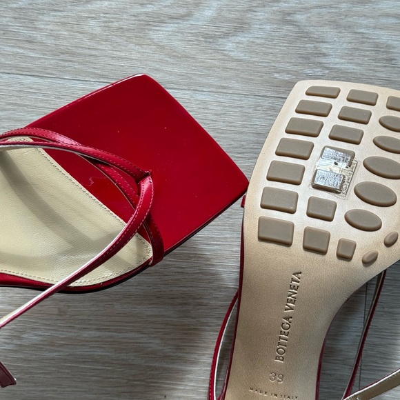 Bottega Veneta Red Stretch Sandal - Picture 5 of 7